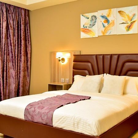 El Sueno Homestay 奈瓦沙 外观 照片